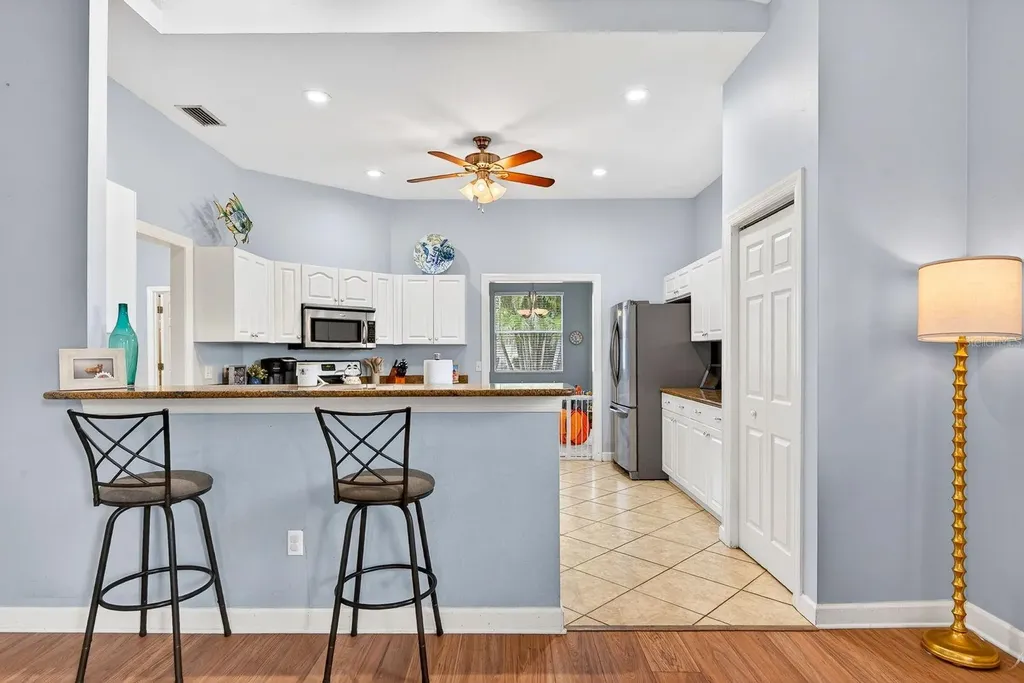 2219 18th Avenue W Bradenton FL 34205