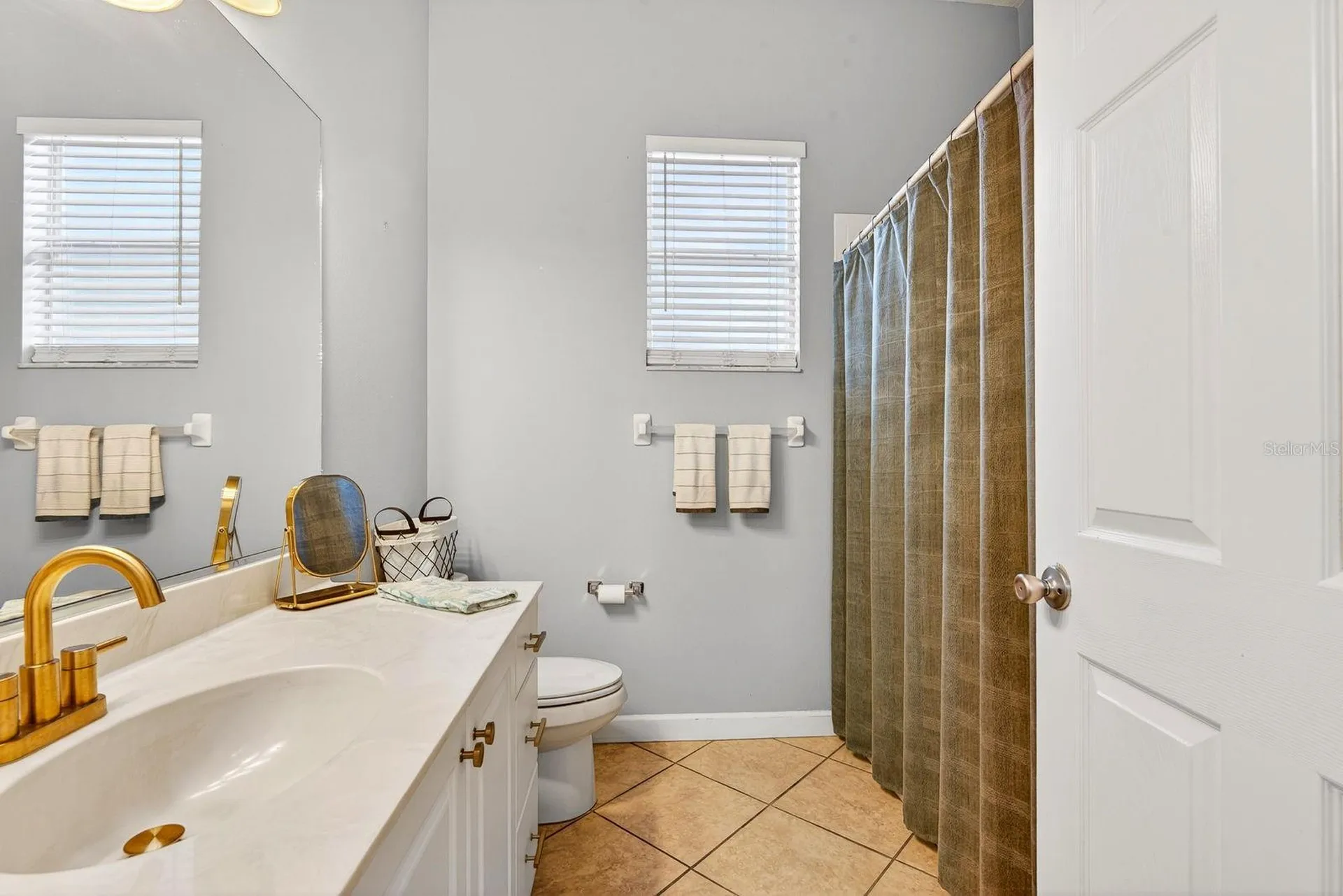 2219 18th Avenue W Bradenton FL 34205