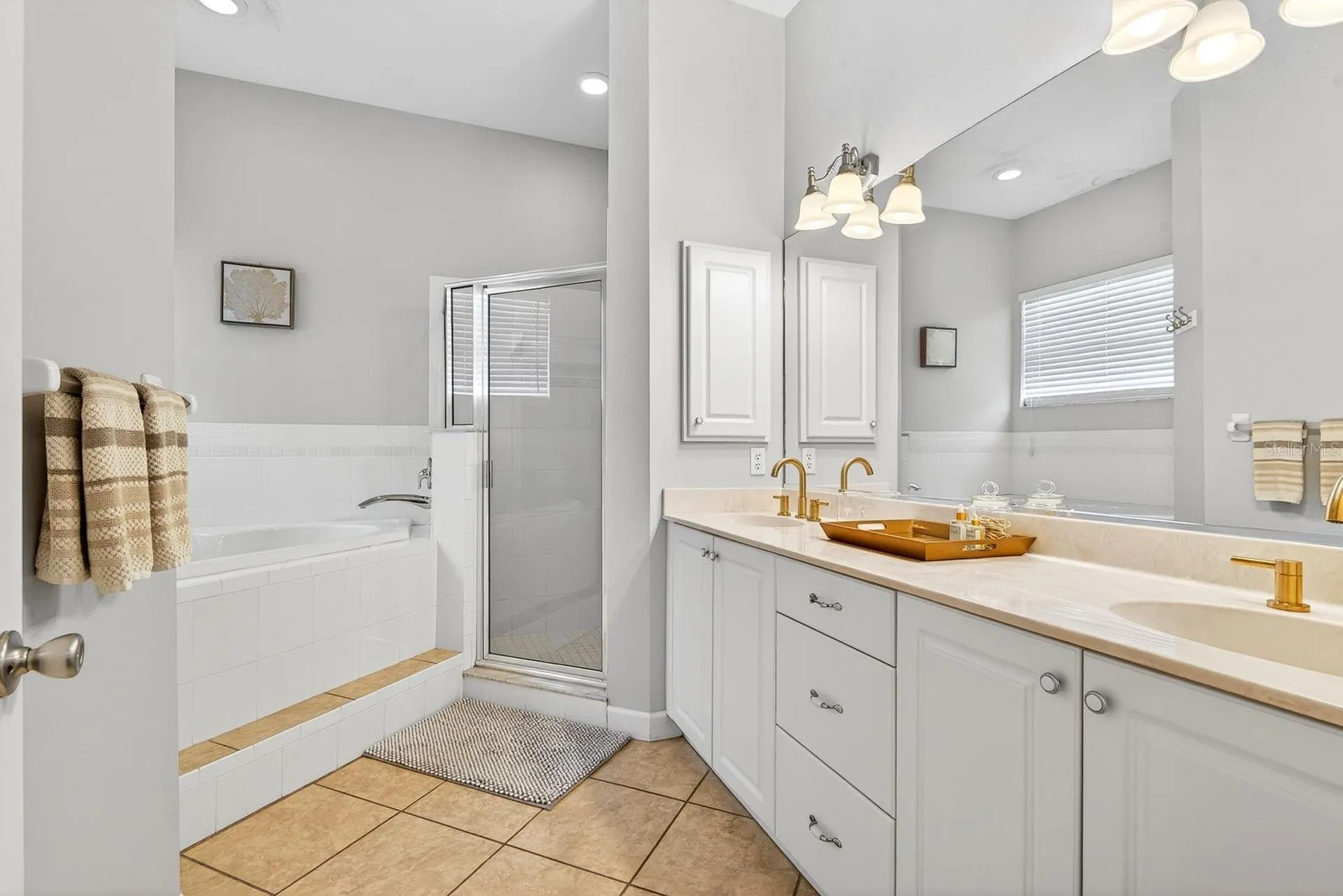 2219 18th Avenue W Bradenton FL 34205