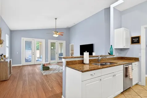 2219 18th Avenue W Bradenton FL 34205