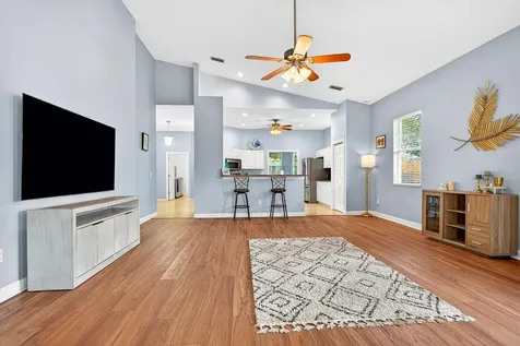 2219 18th Avenue W Bradenton FL 34205