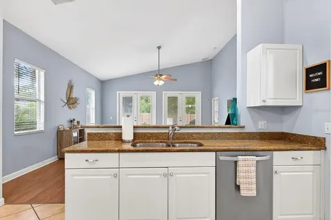 2219 18th Avenue W Bradenton FL 34205
