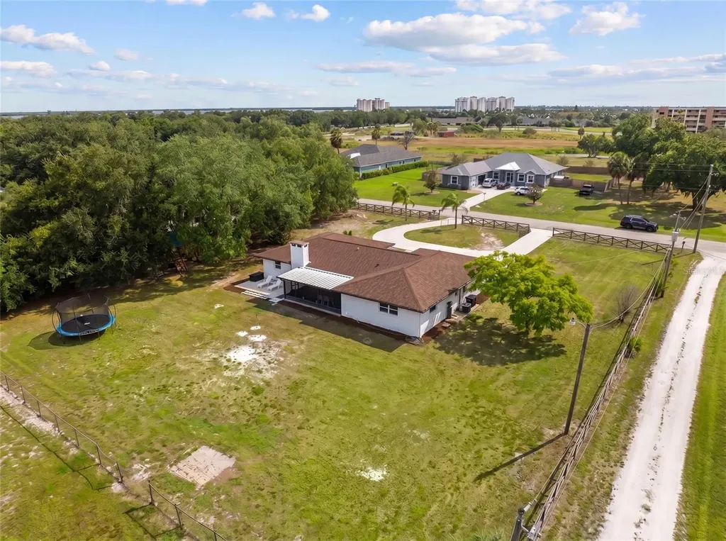 1515 21st Street W Palmetto FL 34221