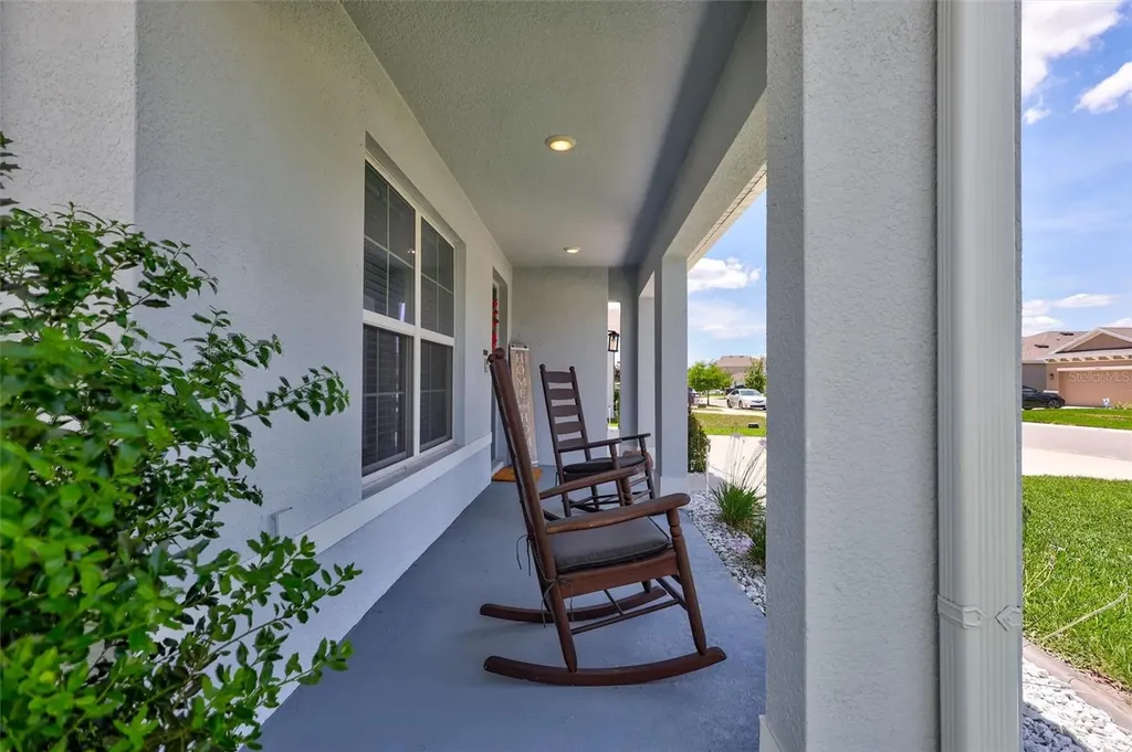 13878 Wineberry Drive Dade City FL 33525
