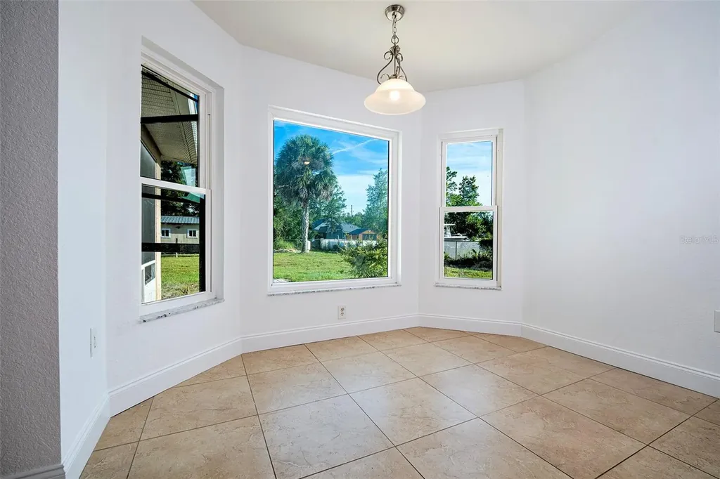 Weeki Wachee FL 34614