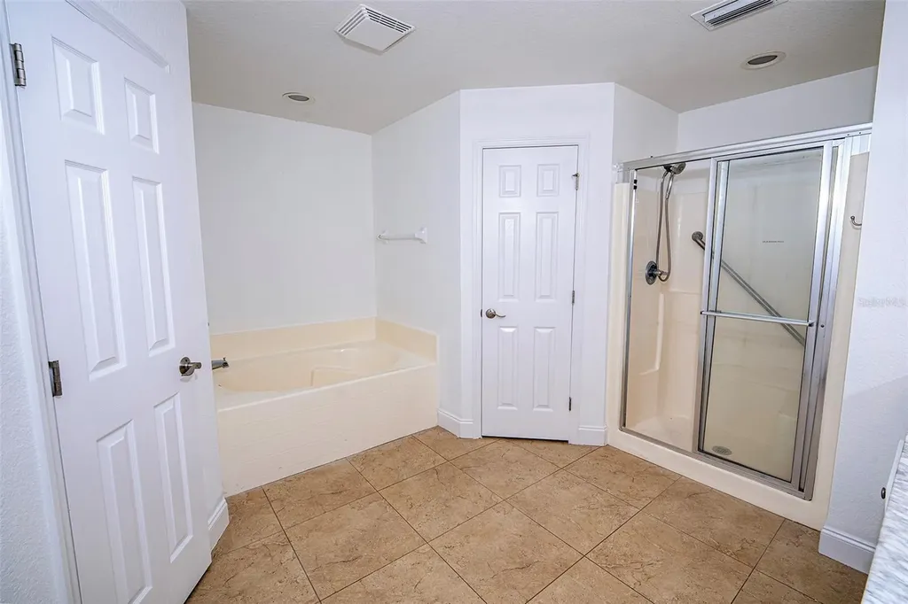 Weeki Wachee FL 34614