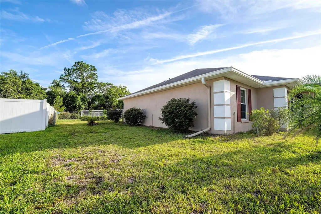 Weeki Wachee FL 34614