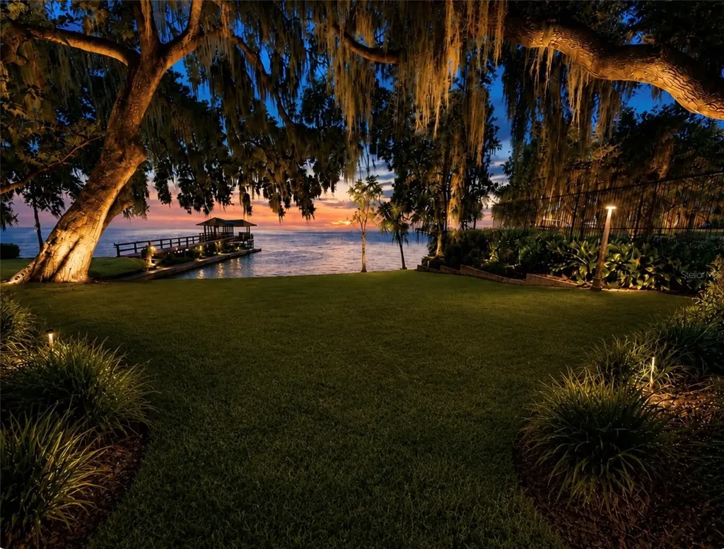 1341 W Lakeshore Drive Clermont FL 34711