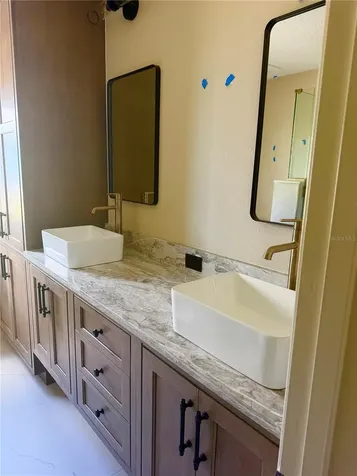 1341 W Lakeshore Drive Clermont FL 34711
