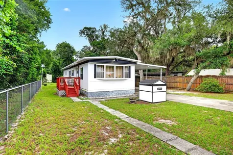 2471 SE 185th Terrace Ocklawaha FL 32179