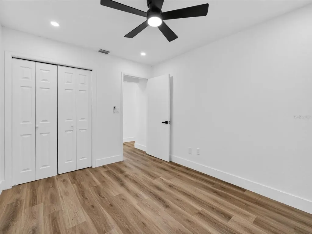308 S Shadow Bay Drive Orlando FL 32825