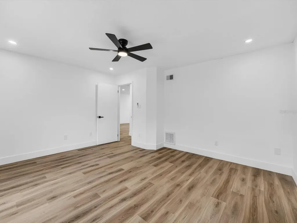 308 S Shadow Bay Drive Orlando FL 32825