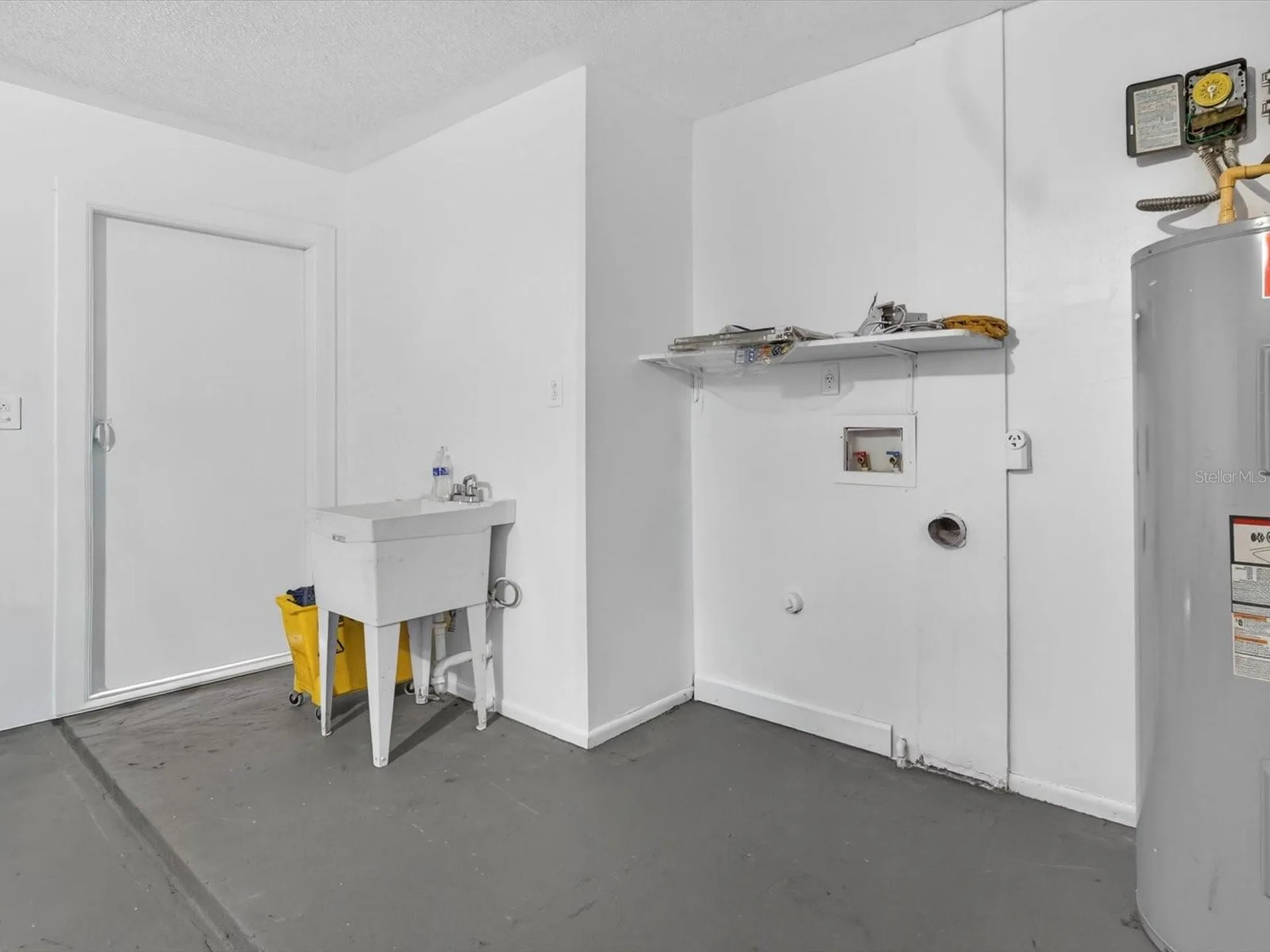 308 S Shadow Bay Drive Orlando FL 32825