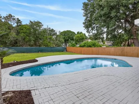 308 S Shadow Bay Drive Orlando FL 32825