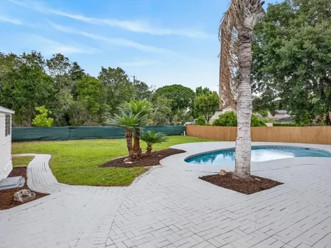 308 S Shadow Bay Drive Orlando FL 32825