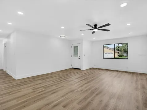 308 S Shadow Bay Drive Orlando FL 32825