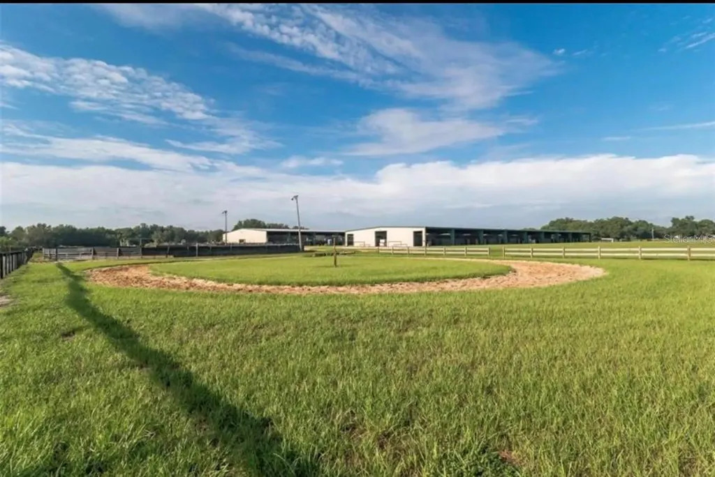40812 Grays Airport Road Lady Lake FL 32159