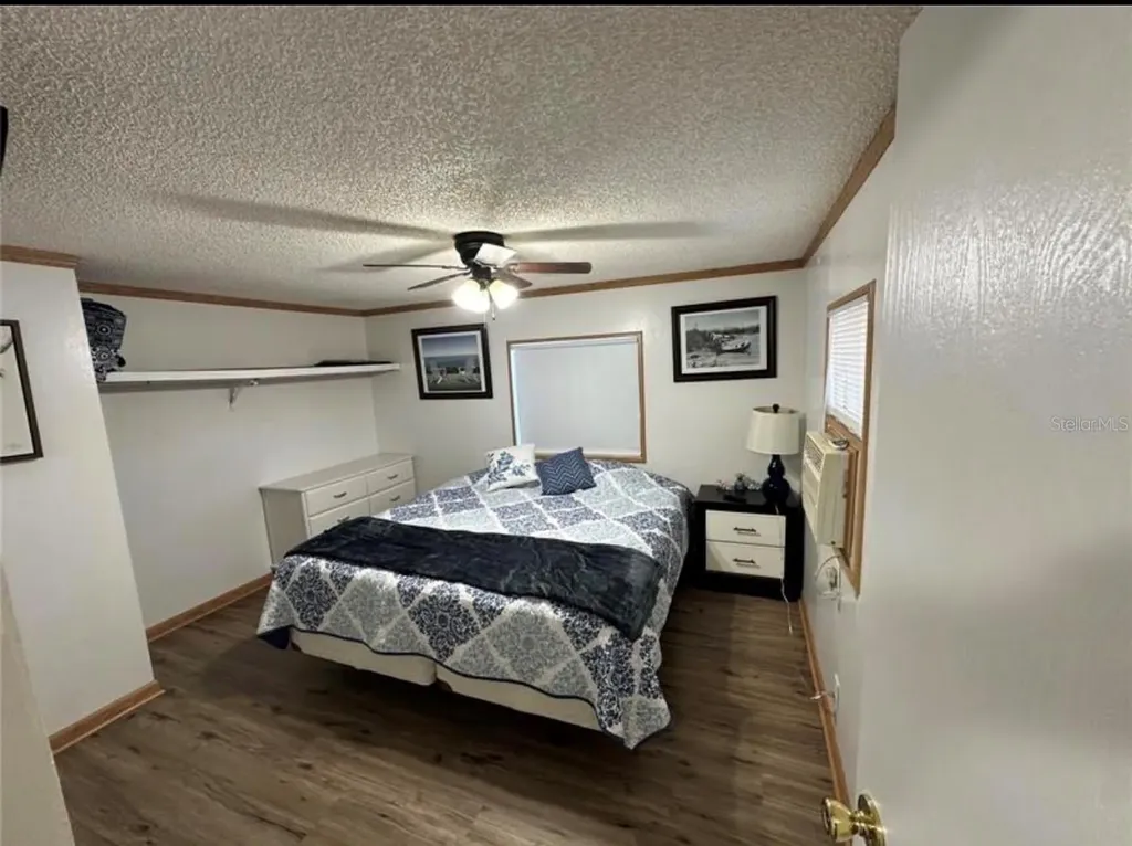 40812 Grays Airport Road Lady Lake FL 32159