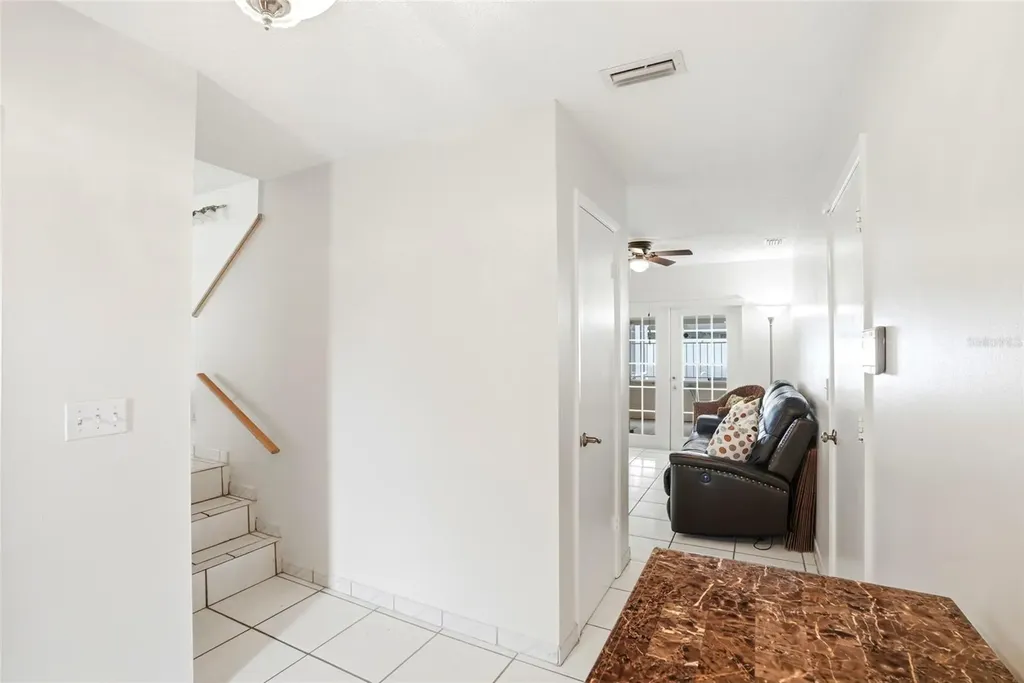 8206 Vassar Circle Tampa FL 33634