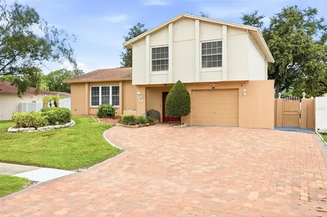 8206 Vassar Circle Tampa FL 33634