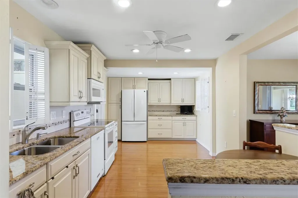 3262 Brockton Lane Sarasota FL 34239