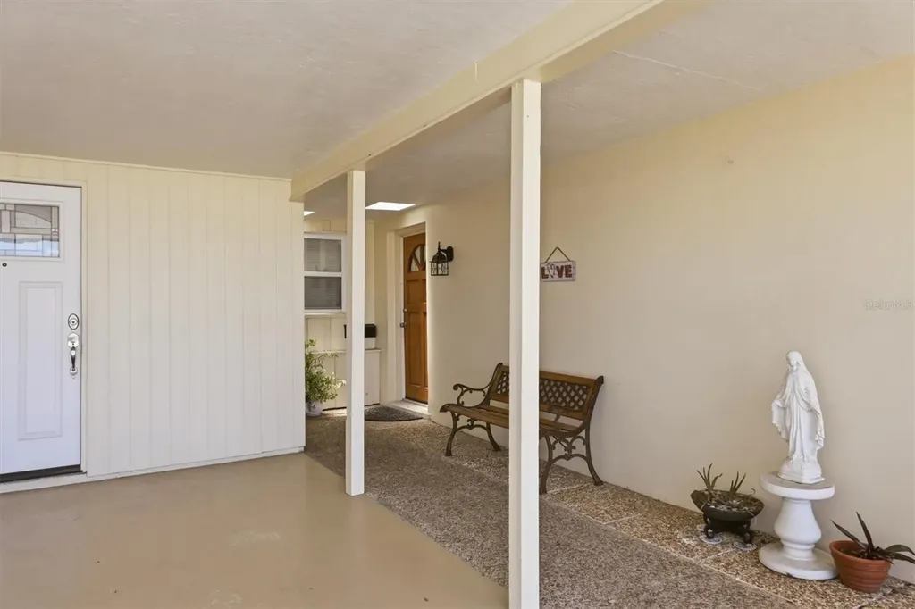 3262 Brockton Lane Sarasota FL 34239