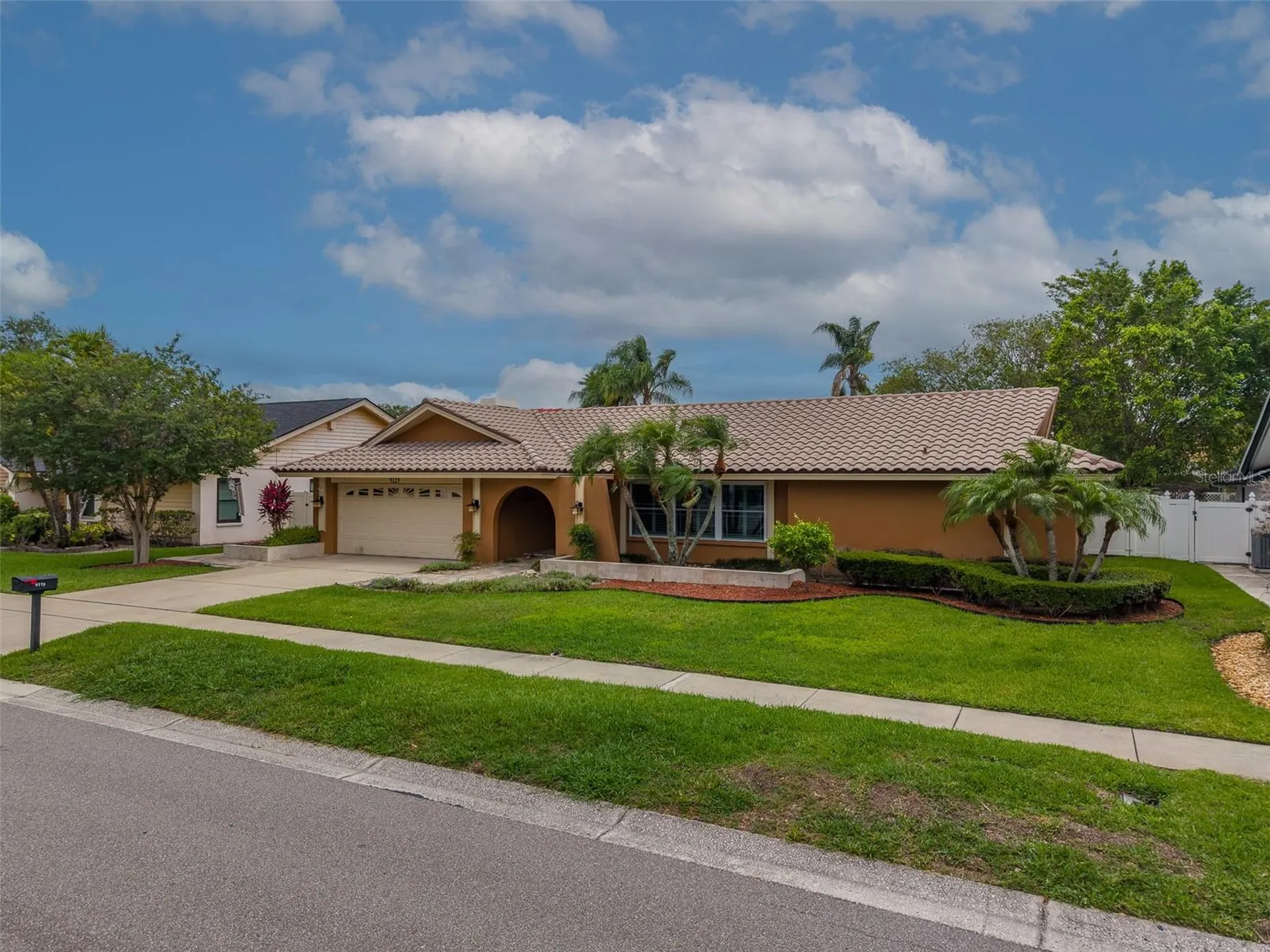 4119 Crosswater Drive Tampa FL 33615
