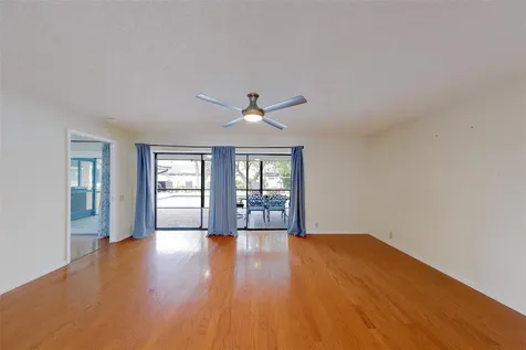 4119 Crosswater Drive Tampa FL 33615