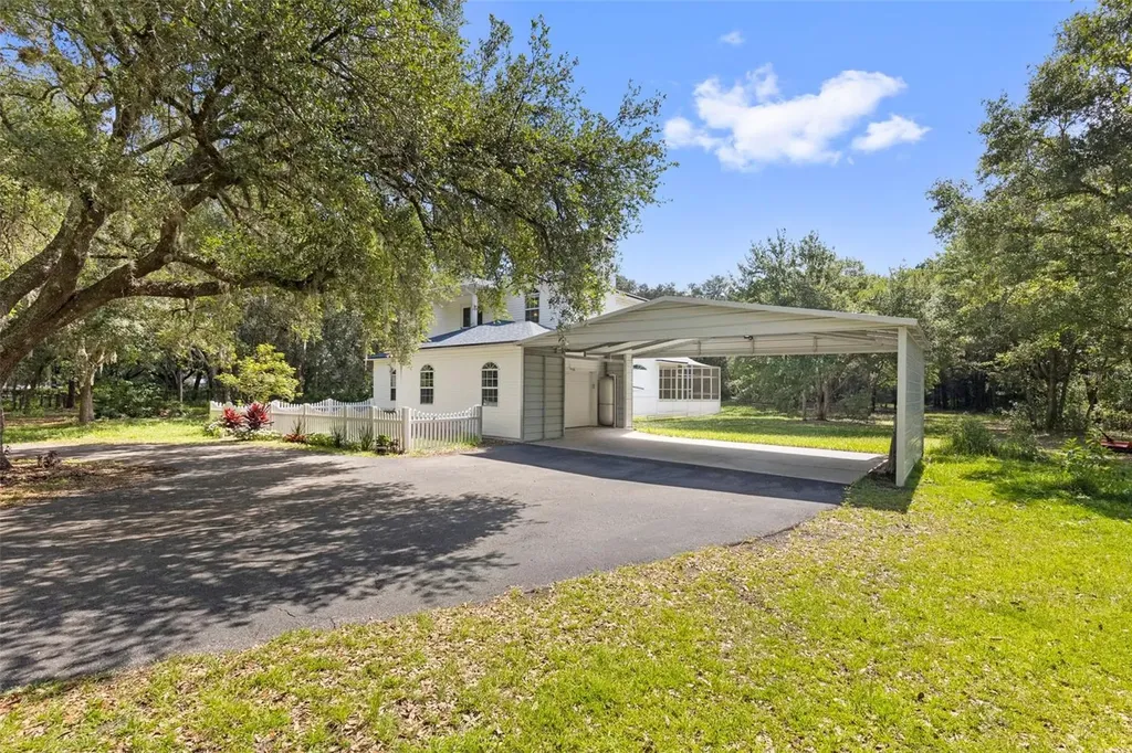 6010 Frontier Drive Zephyrhills FL 33540