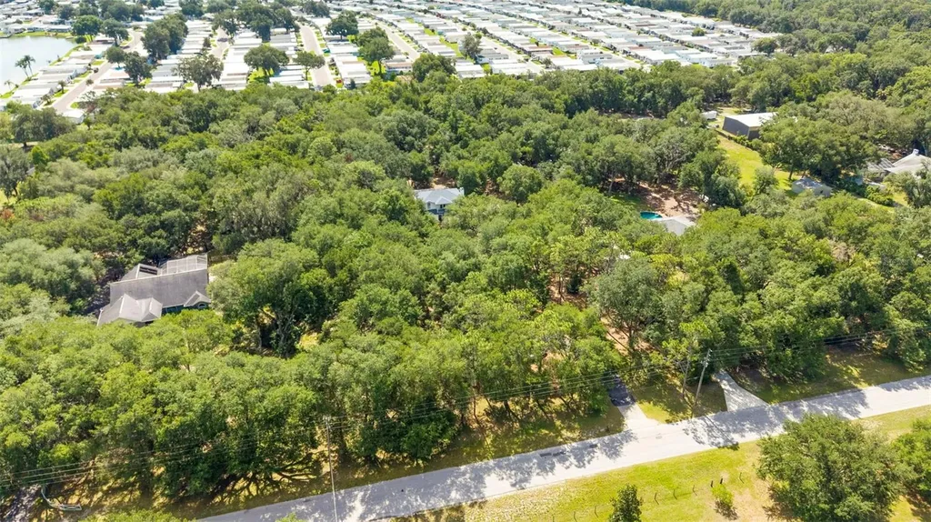 6010 Frontier Drive Zephyrhills FL 33540