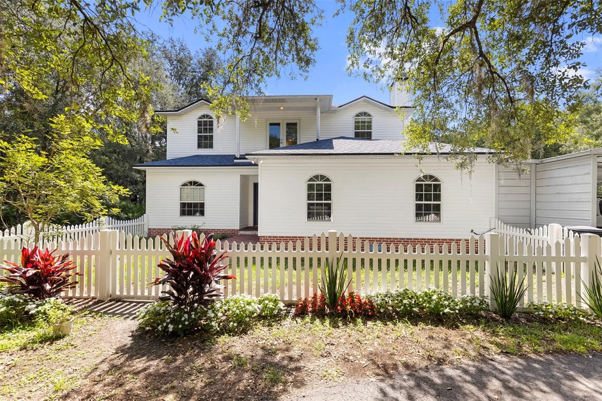 6010 Frontier Drive Zephyrhills FL 33540