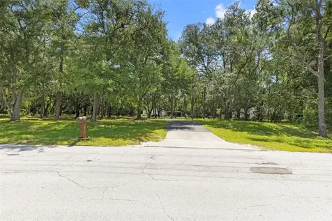 6010 Frontier Drive Zephyrhills FL 33540