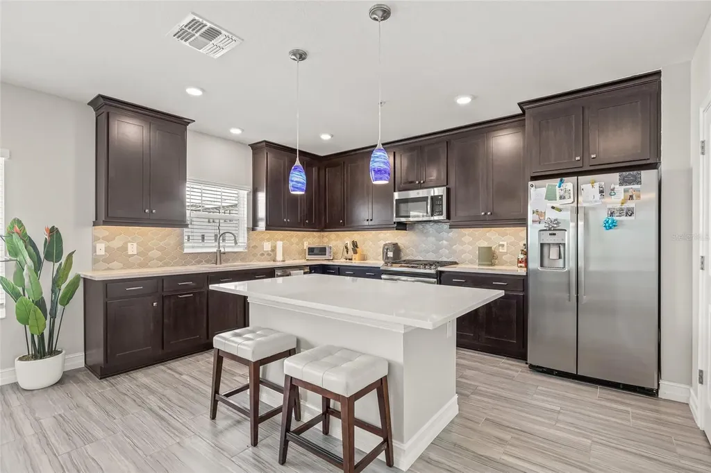 4941 W Price Avenue Tampa FL 33611