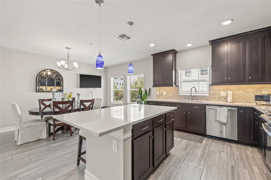 4941 W Price Avenue Tampa FL 33611