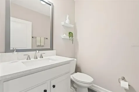 4941 W Price Avenue Tampa FL 33611