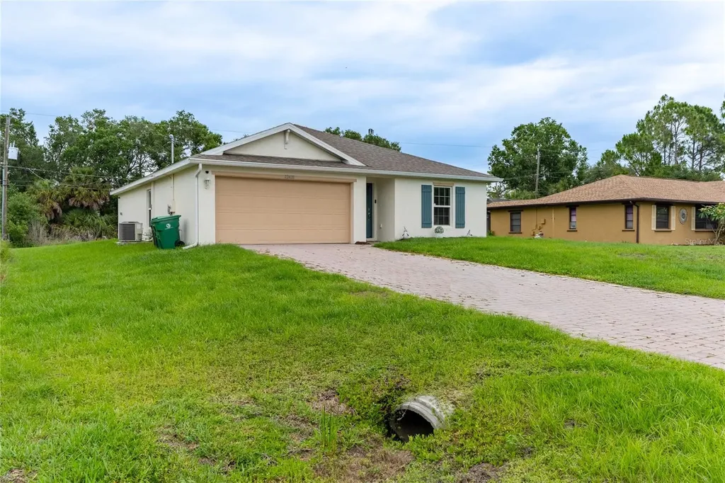 22420 Sacramento Avenue Port Charlotte FL 33954