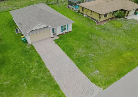 22420 Sacramento Avenue Port Charlotte FL 33954