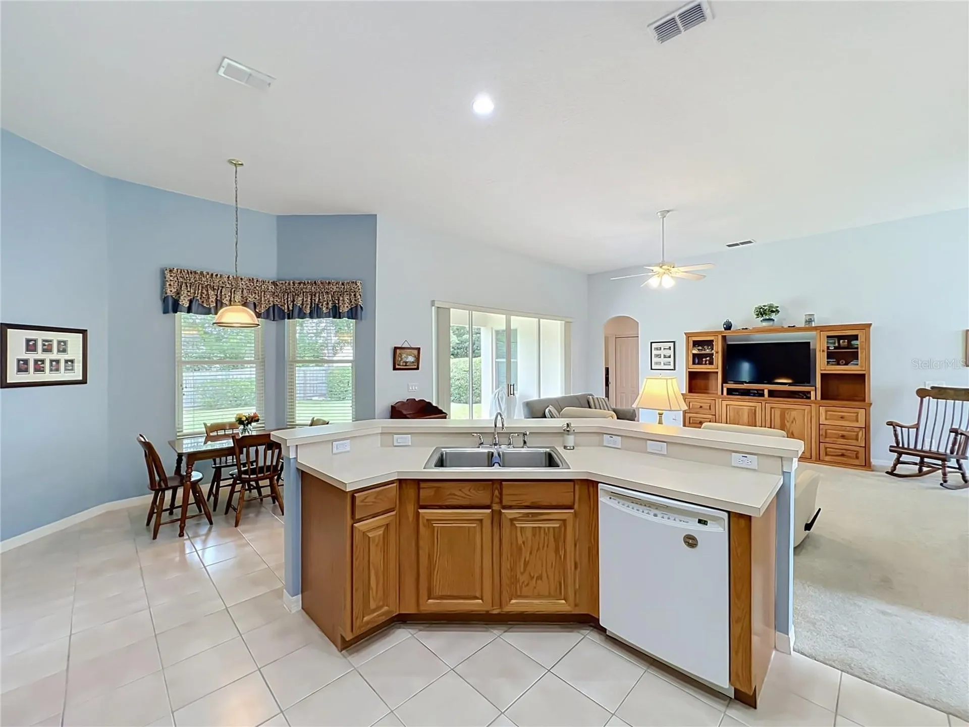 3365 Sterling Lake Circle Oviedo FL 32765