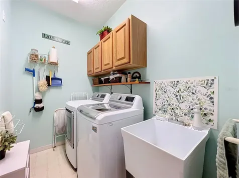 3365 Sterling Lake Circle Oviedo FL 32765
