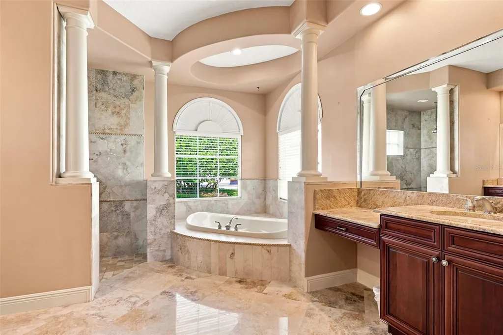 2604 Heritage Green Avenue Davenport FL 33837