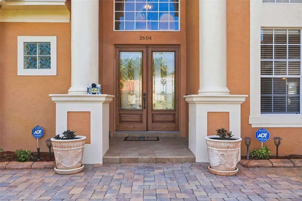 2604 Heritage Green Avenue Davenport FL 33837