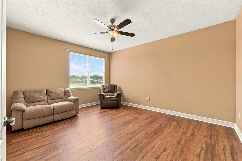 2604 Heritage Green Avenue Davenport FL 33837