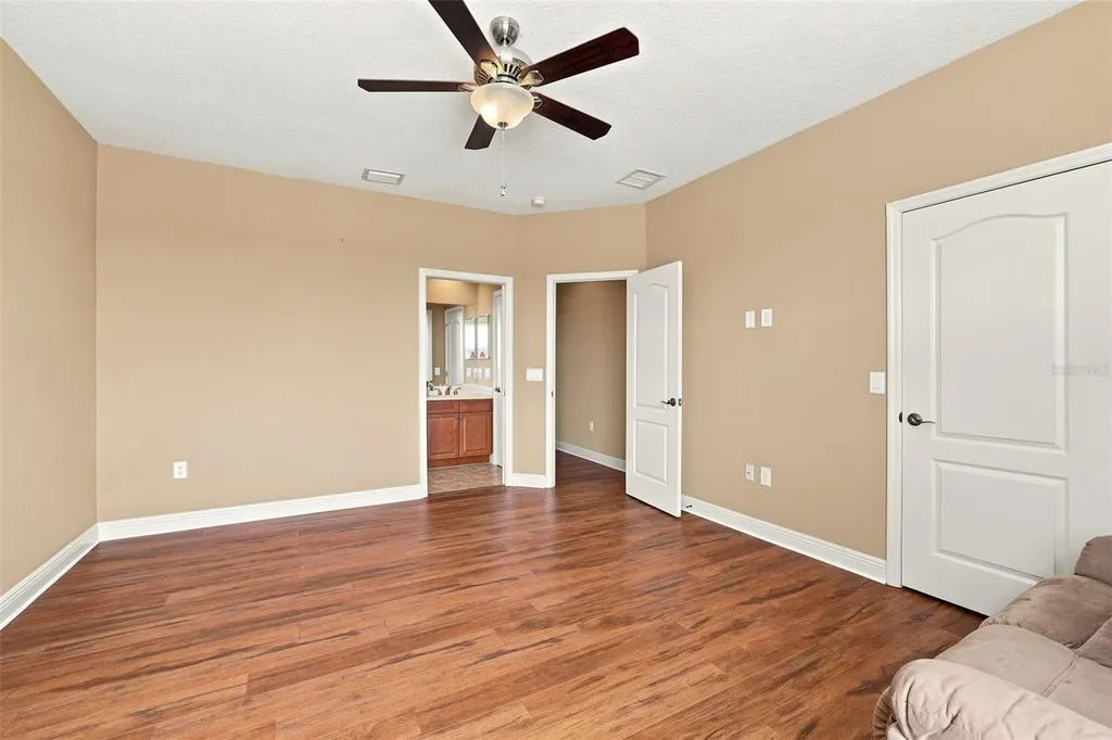 2604 Heritage Green Avenue Davenport FL 33837