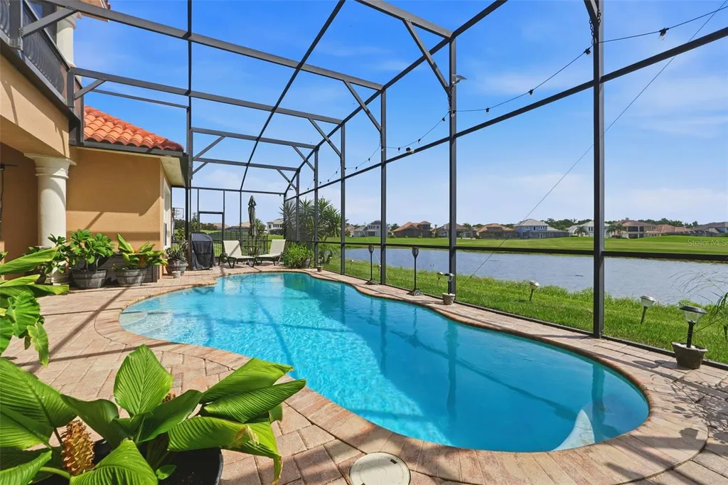 2604 Heritage Green Avenue Davenport FL 33837