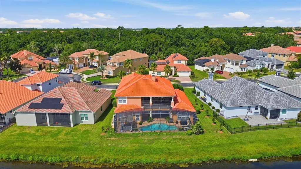 2604 Heritage Green Avenue Davenport FL 33837