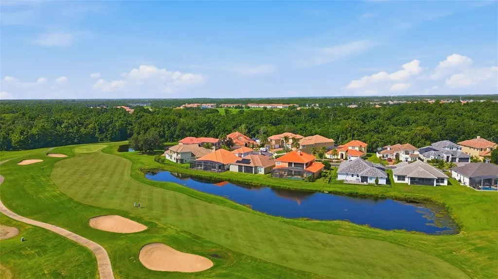 2604 Heritage Green Avenue Davenport FL 33837