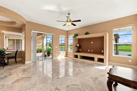 2604 Heritage Green Avenue Davenport FL 33837