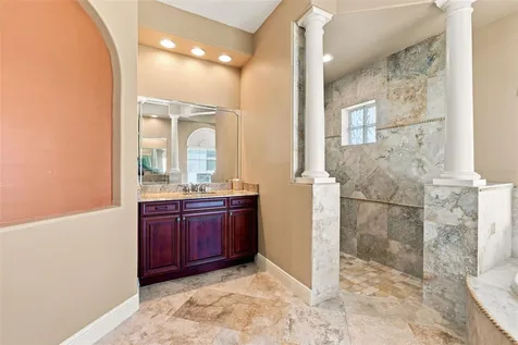 2604 Heritage Green Avenue Davenport FL 33837