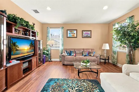2604 Heritage Green Avenue Davenport FL 33837