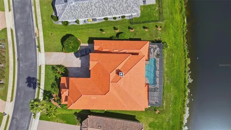 2604 Heritage Green Avenue Davenport FL 33837